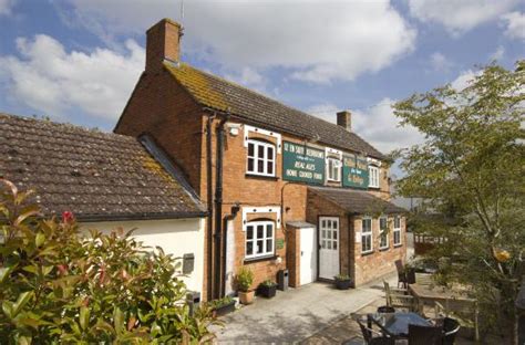 tudor arms slimbridge